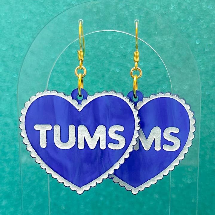 Orecchino Tums Heart per la vendita all'ingrosso da parte di The Big Happy Jewelry Co