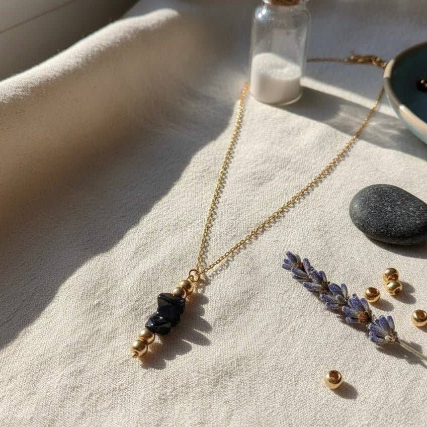 OE! - Wholesale Pendant/Charm Necklace - ONYX – NECKLACE WITH PENDANT1