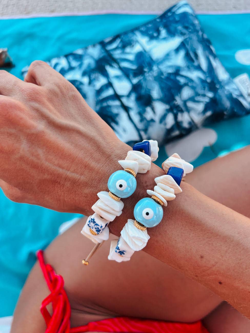 Goupi - Wholesale Beaded Bracelet - Shell and ceramic beaded summer bracelets