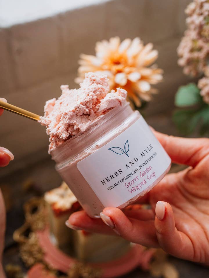 Jabón Batido Secret Garden para venta al por mayor de Herbs and Mylk