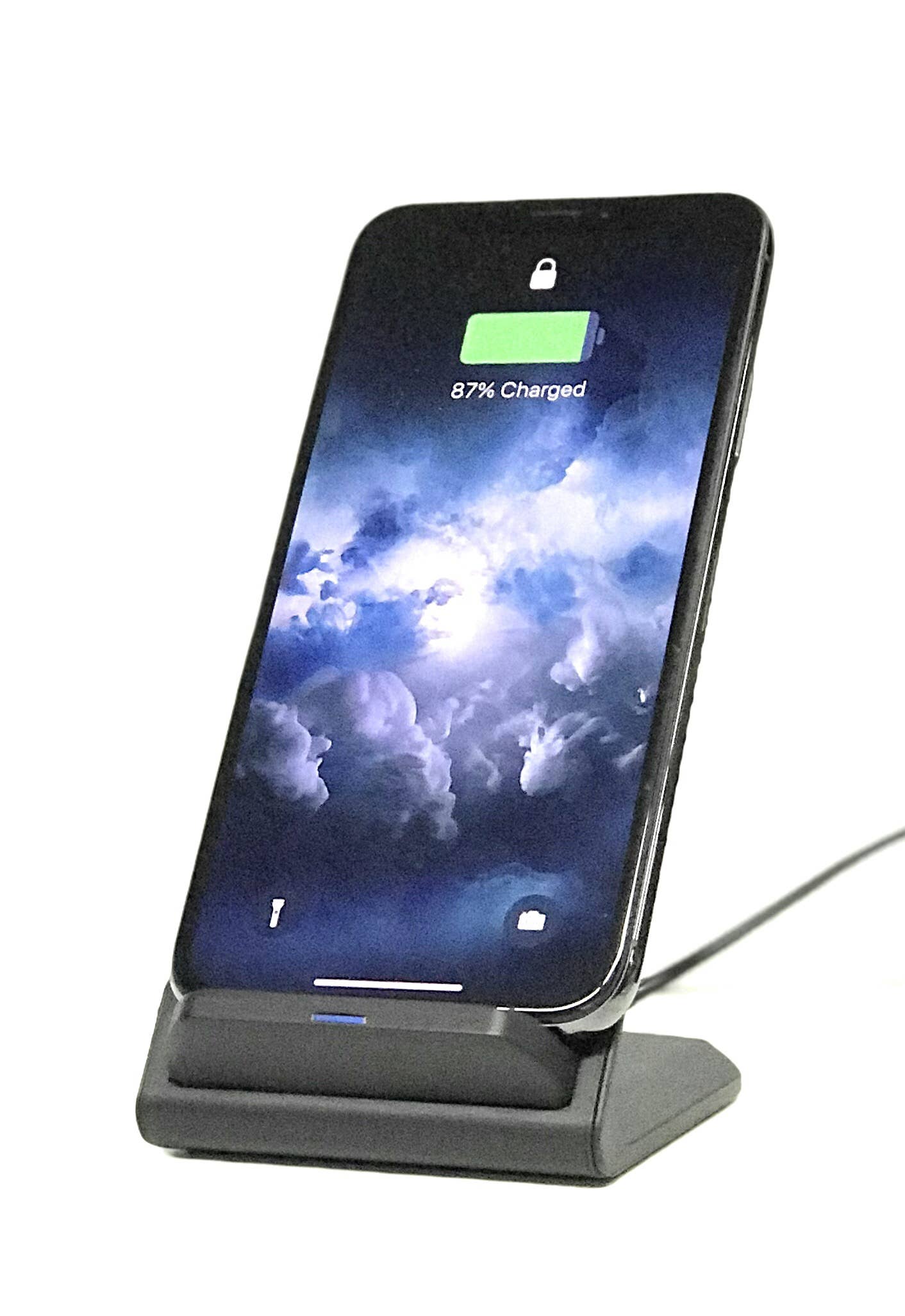 LAX Gadgets – wholesale Charging dock – Fast Qi Wireless Charger Stand - Retail Pack16