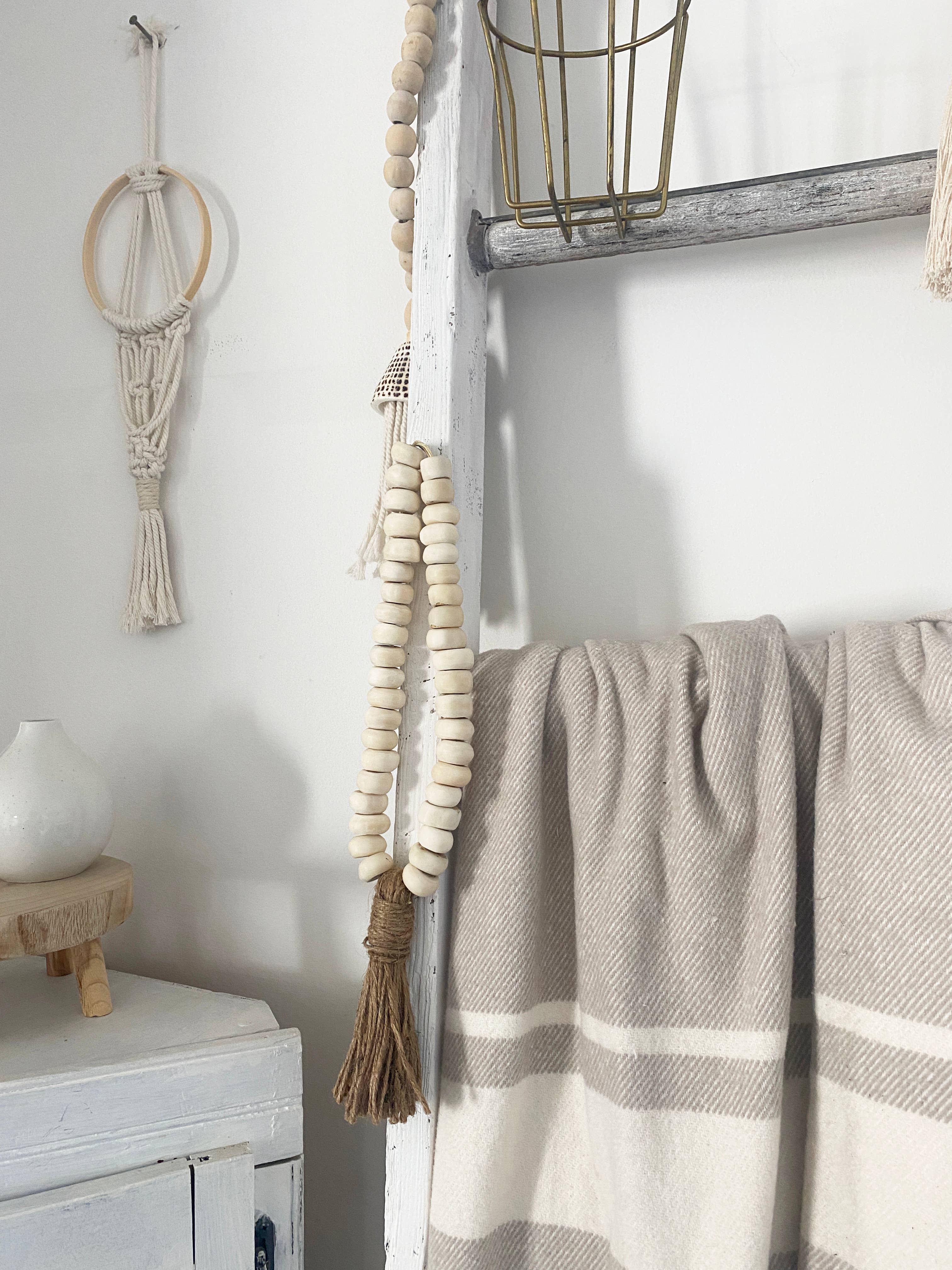 Simply Styled Art - Wholesale Bunting/Garland - White Organic Garland loop10