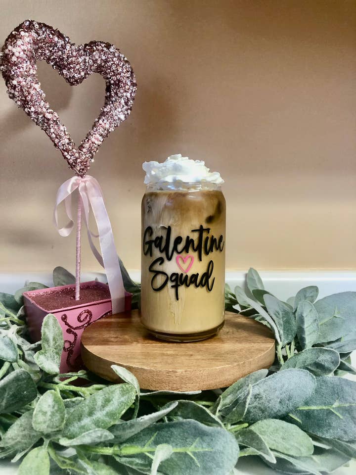 Galentine's Day Cup, Best Friends Cup, Grappige Valentijnsbeker voor wholesale door MommyandMarie