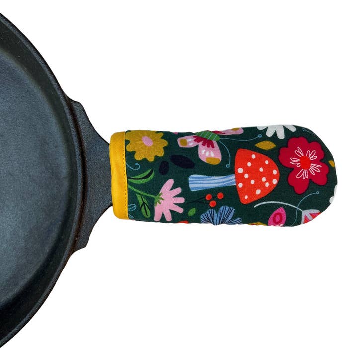 Floral Mushrooms Cast Iron Handle Mitt for wholesale by Collisionware