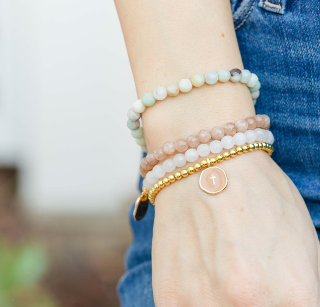 Splendid Iris - Wholesale Charm/Dangle Bracelet - Tiny Cross Bracelet4