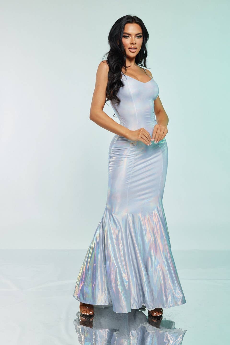 WFFS - Vente Robe – femme - Robe longue formelle sirène métallisée1