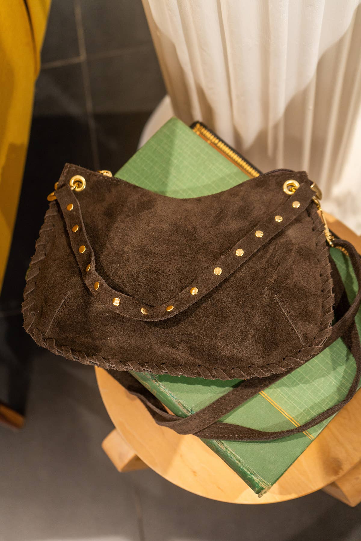 Cherry Paris - Wholesale Shoulder Bag - Women's - JOËLLE SUEDE Bag - 418733