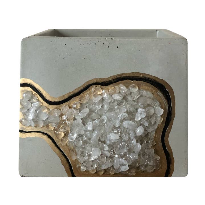 Clear Quartz Concrete Candle for wholesale by Damisi