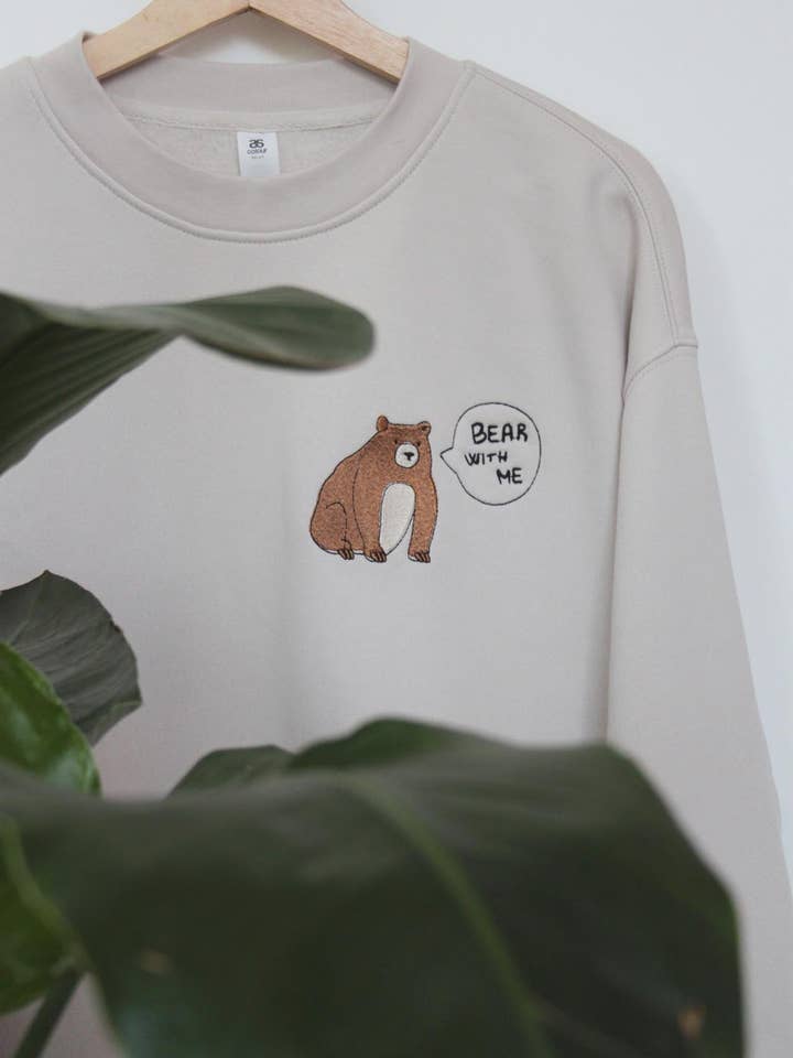 Bear with Me Sand - Jumper Crewneck for wholesale by Sara's threads