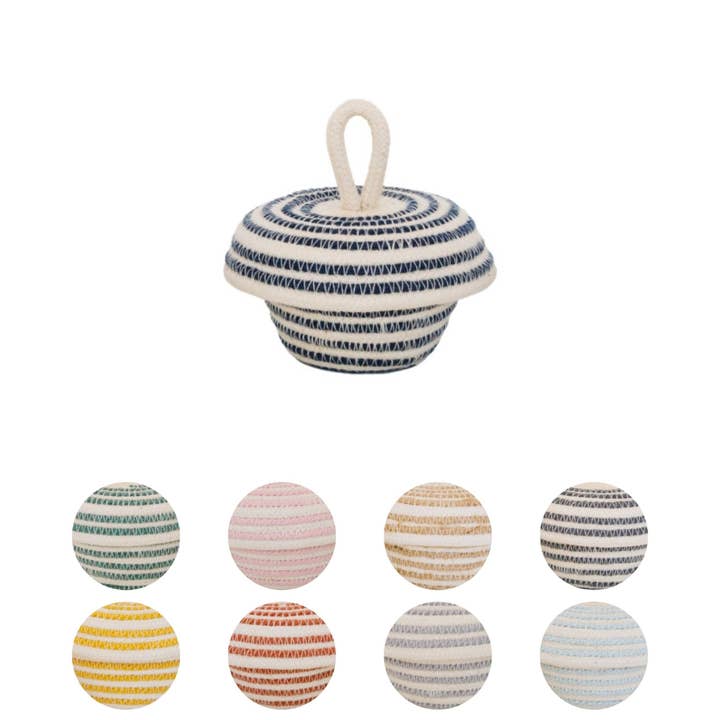 Lågkurv i form af agern - Flettet for engroshandel hos Mia Mélange