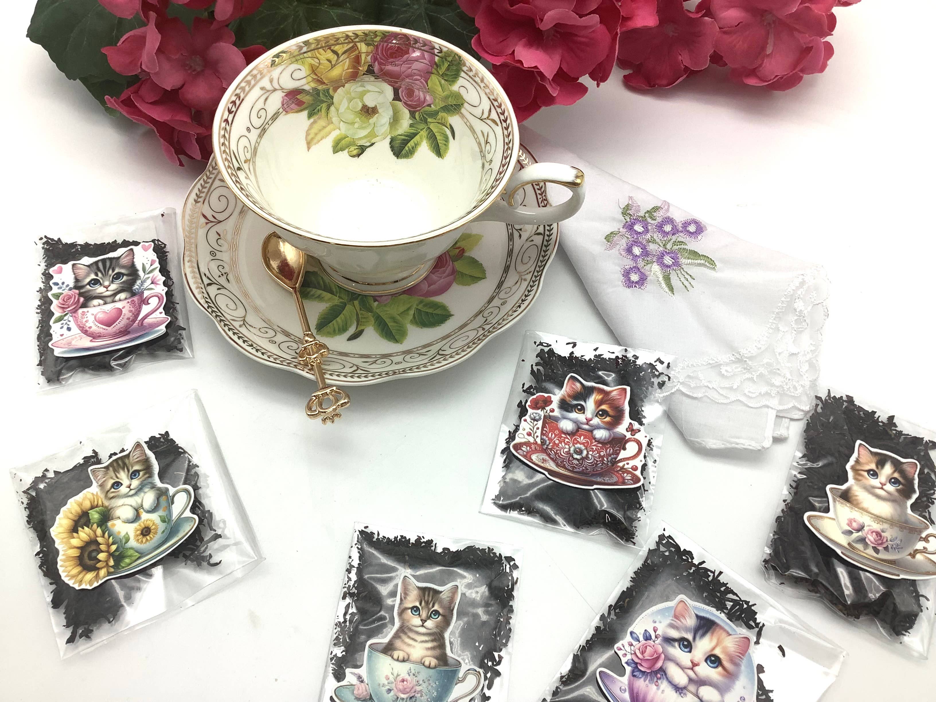 All Little Cute Things – wholesale Löst te – Katt i en vintage tekopp Kitty-sortiment av Loose Tea-paket6