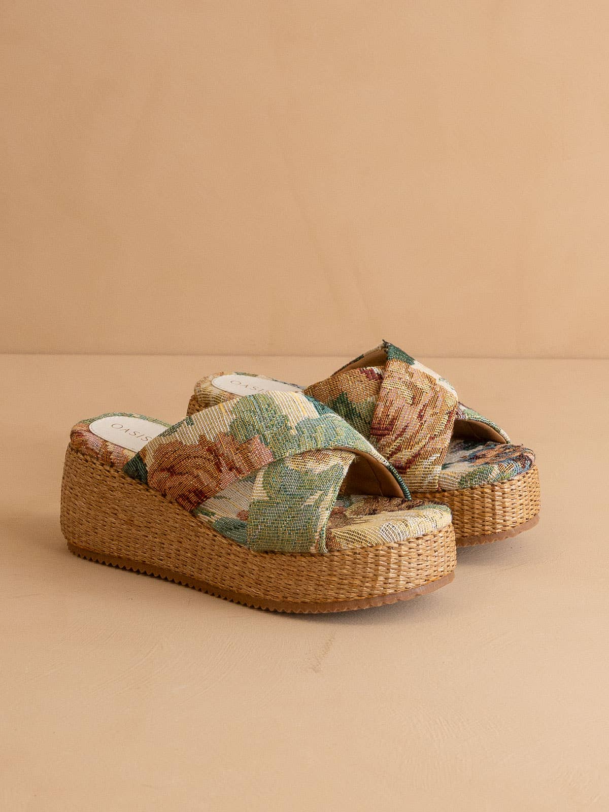 The Fresno | Floral Raffia Platform Sandal for wholesale on Faire1