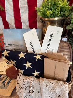 Joy Grace Home Designs - Wholesale Decorative Tabletop Object - Handmade Vintage Inspired Seasonal Patriotic Flashcards2