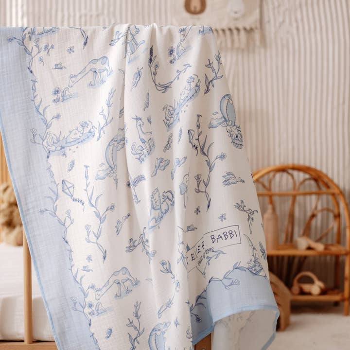 Double-Layer Muslin Blanket - Toile De Jouy/Blue and other Purchase Wholesale babiators. Free Returns & Net 60 Terms on Faire trending on Faire.