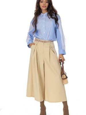 Culottes con bordado y bolsillos en crema Aimelia TR561 para venta al por mayor de Aimelia
