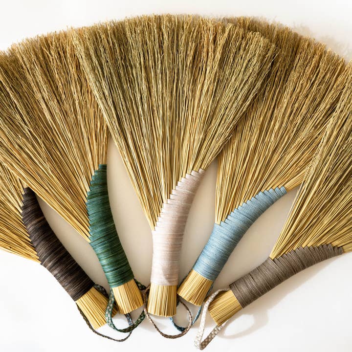 Sunhouse Craft – Großhandel Besen – Truthahnflügel-Handfeger Großhandel2