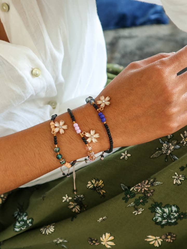 Daisy Beaded Bracelet for wholesale by Bali Soul