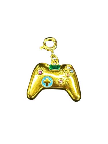 Spielcontroller-Anhänger - Zur individuellen Halskette oder Armband hinzufügen für den Großhandel von The Sourced Studio