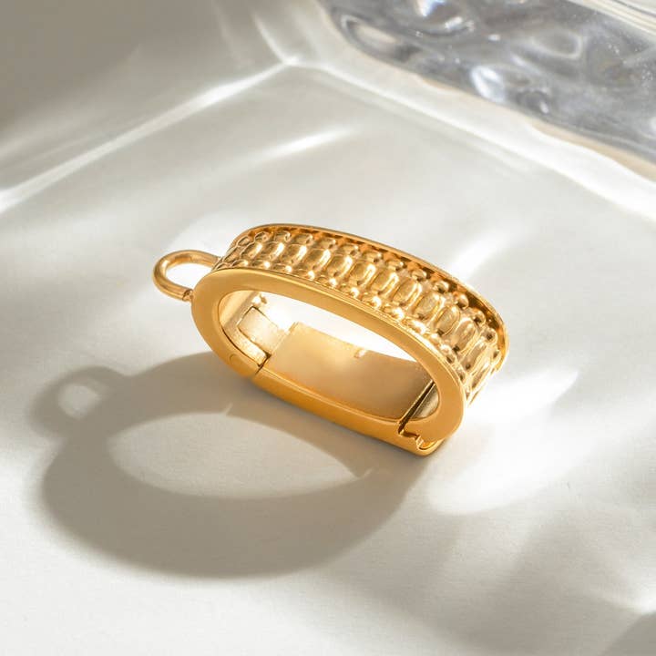 TYPE SWIMWEAR PENDANT STAINLESS STEEL JEWELRY_CWMM4684 for wholesale on Faire3