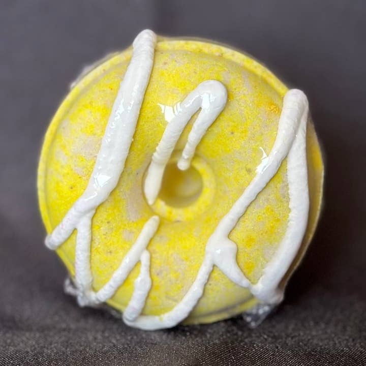 Wickety Wack Candles - Wholesale Bath bomb/fizz - Lemon Meringue Donut Bath Bomb0