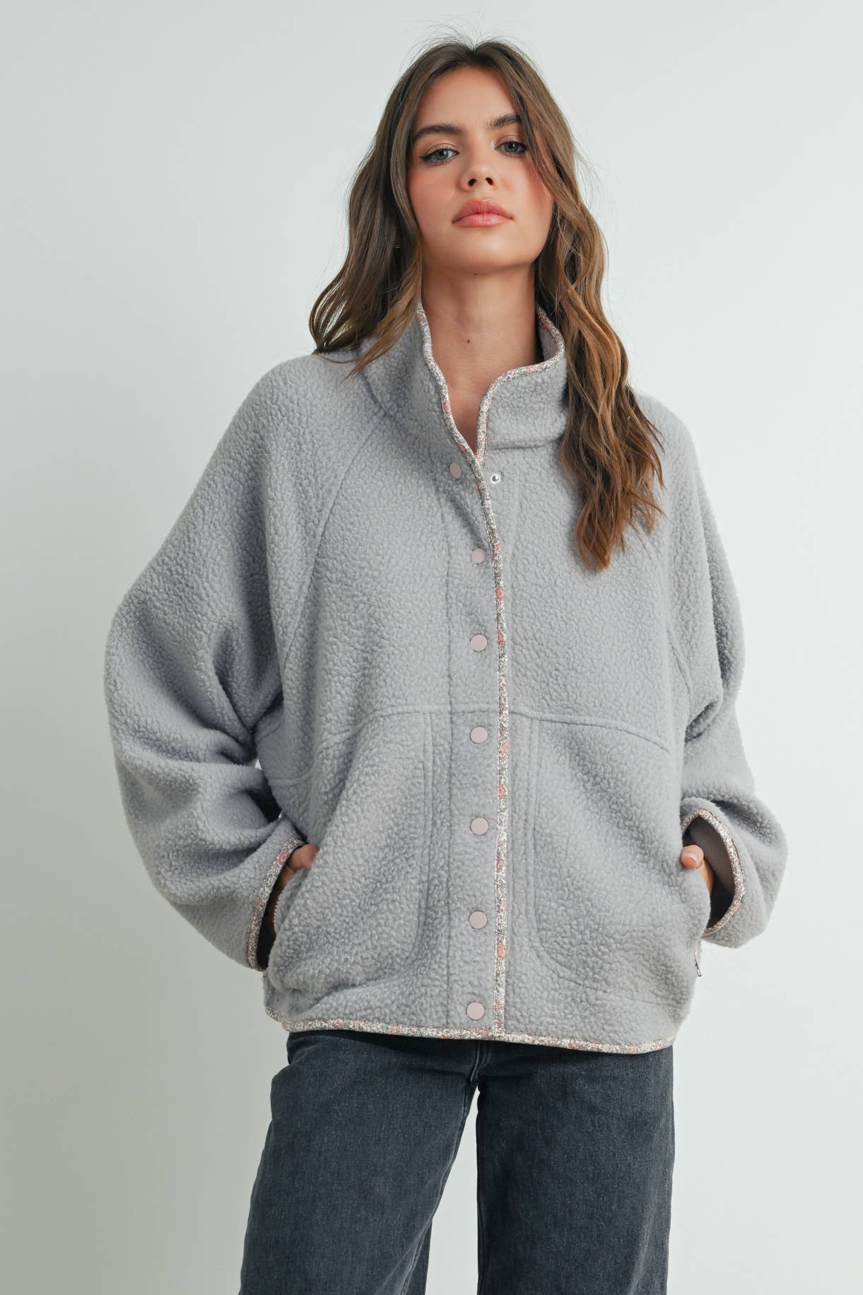 BUTTERMELON - Wholesale Shirt Jacket/Shacket - Women’s - Fall Cozy Snap Mock Neck Sherpa Fleece Jacket - BMJ754715