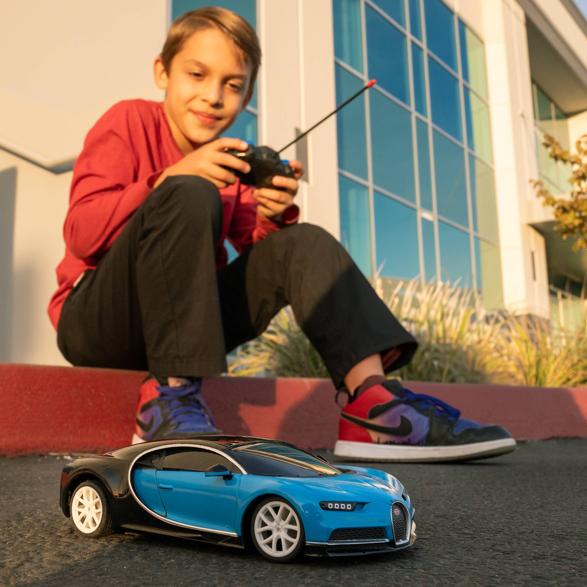 World Tech Toys - Wholesale Electronic Toy - Kids & Baby - 1:24 Bugatti Chiron Electric Remote Control Car6