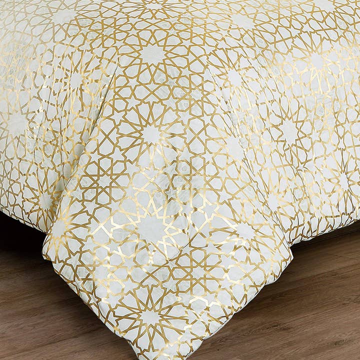 Linen Mart - Wholesale Bedding Set - Royal Gold Jacquard Comforter - 6 Piece Set6