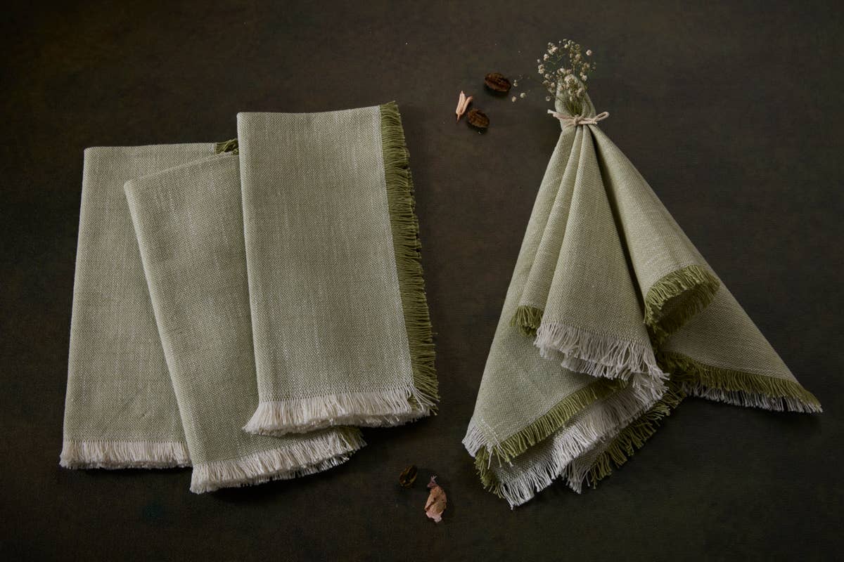 Rich Home Linens - Wholesale Dinner & Cloth Napkin - Soft Chambray Dinner Napkins - 18" x 18" Set of 4.4