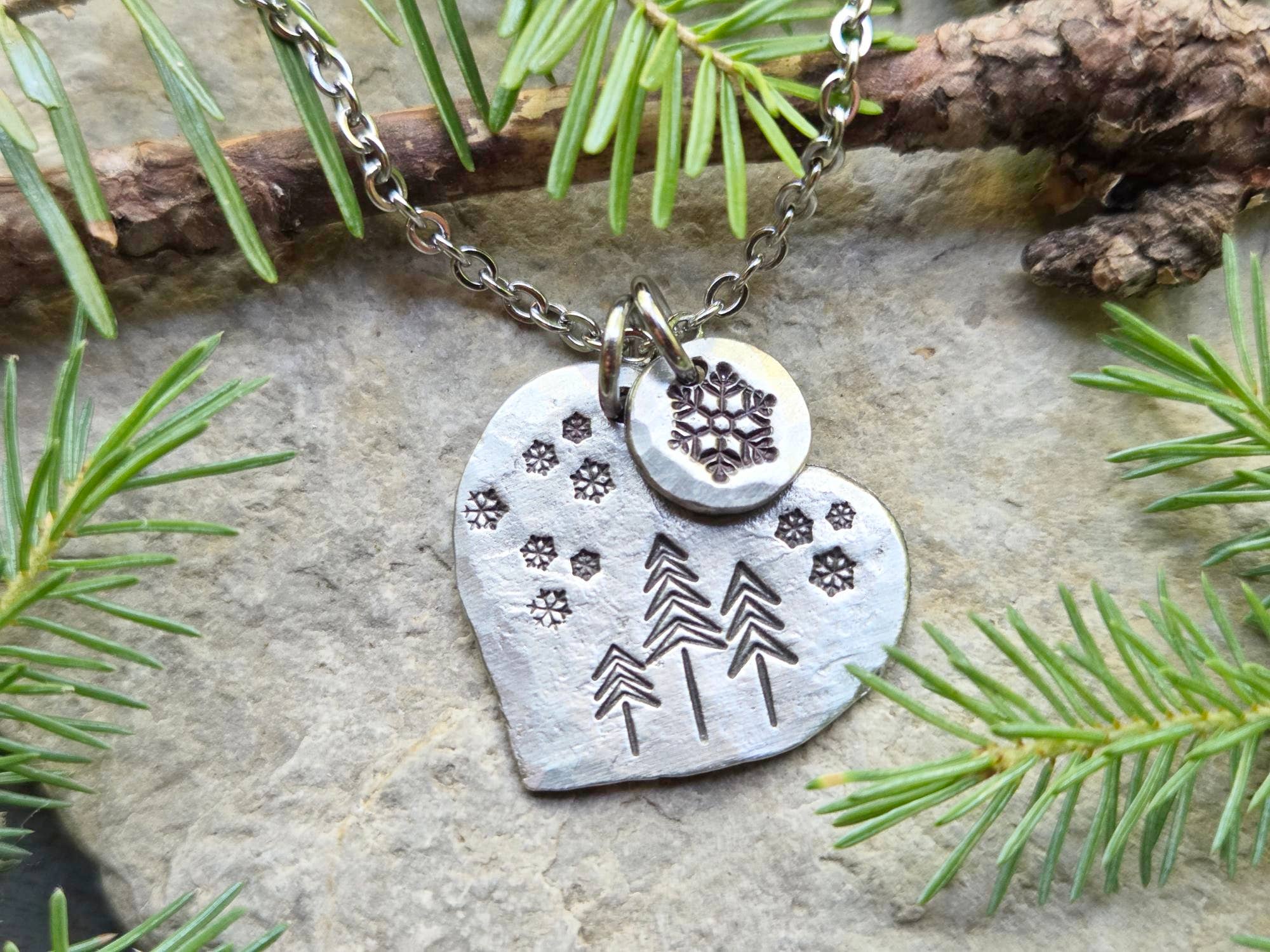 Kathryn's Collection - Wholesale Pendant/Charm Necklace - Winter Pine Tree Heart Necklace 1