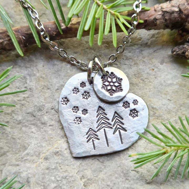 Kathryn's Collection - Wholesale Pendant/Charm Necklace - Winter Pine Tree Heart Necklace 1