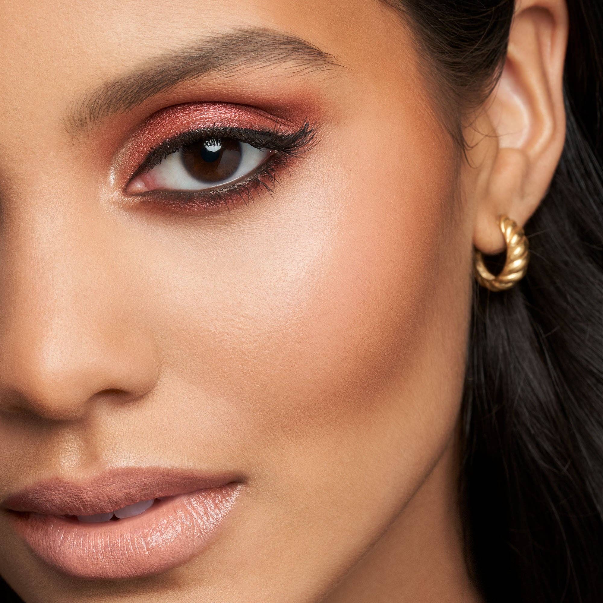 Beauty Goddess - Wholesale Face make-up palette - Stila Color Cocktail Travel Cheek, Lip & Eye Palette - Malibu Sunset4