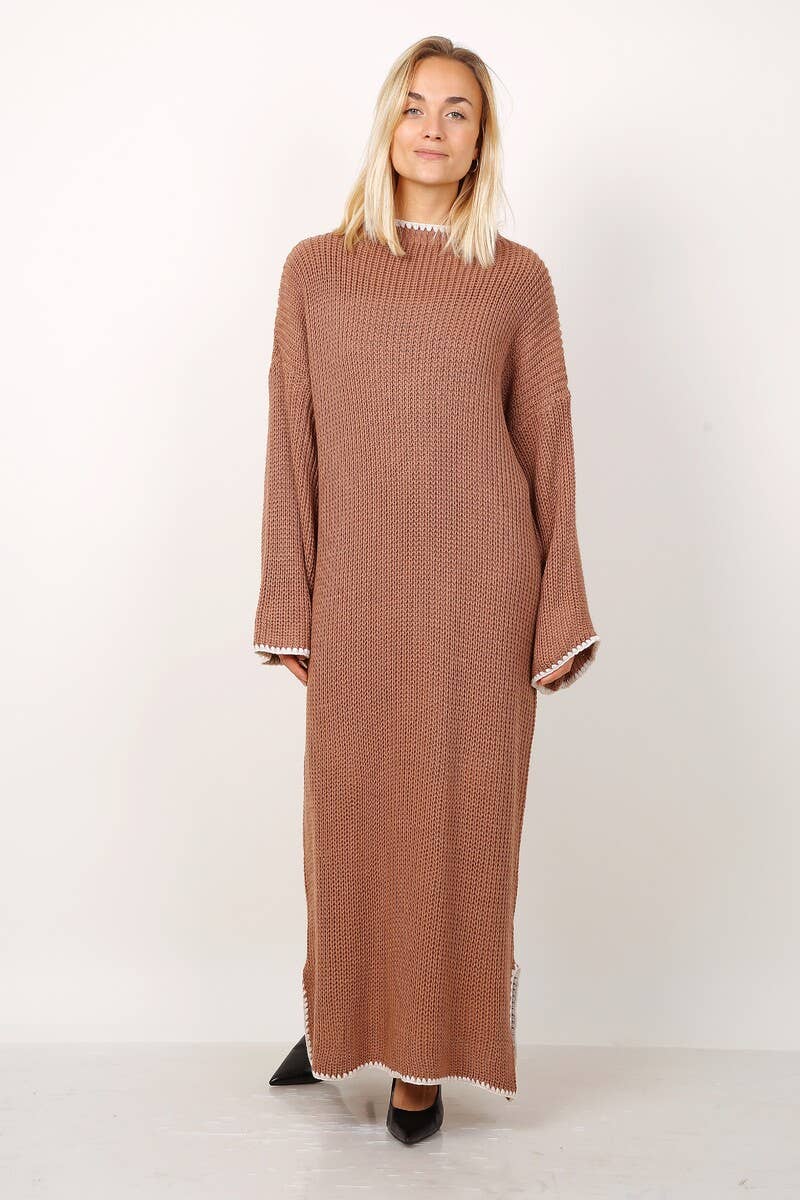 LORIANE - Wholesale Dress - Women's - 23185 long sweater dress with side slit one size 3