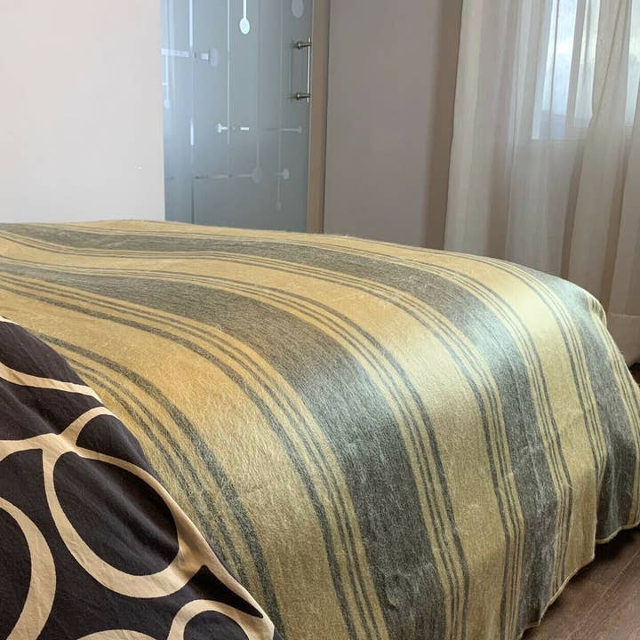 ECUALAMA - Vente Plaids - Couvre-lit en laine d'alpaga doux et chaud pour bébé Motif rayé Dijon10