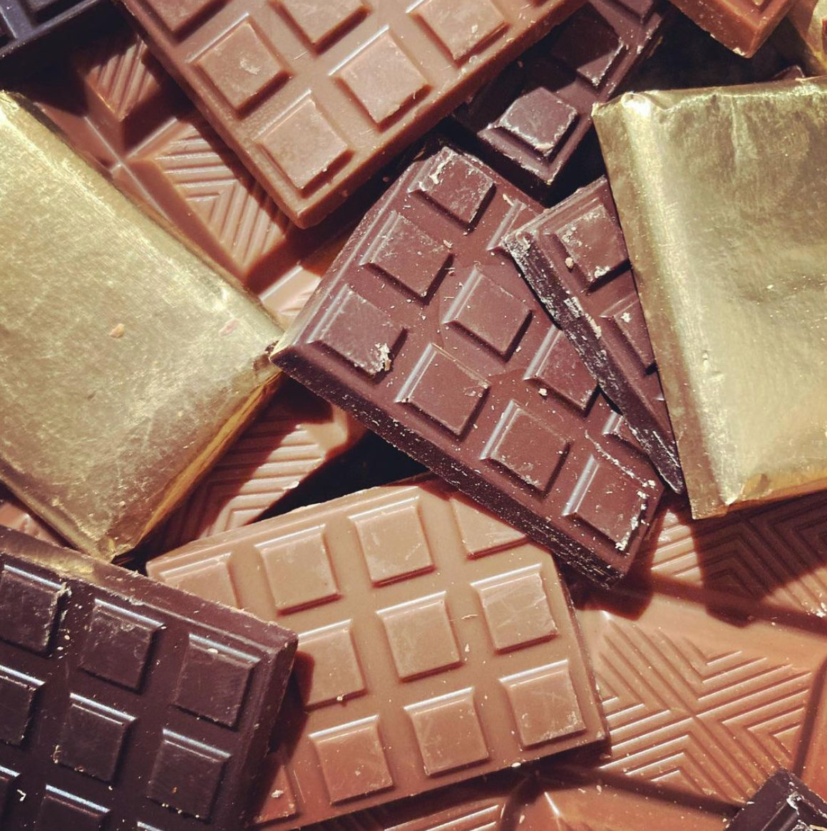 Les Moments Suspendus - Vendita all'ingrosso Barretta di cioccolato - CIOCCOLATO PERSONALIZZATO - Crea il tuo messaggio e/o logo7