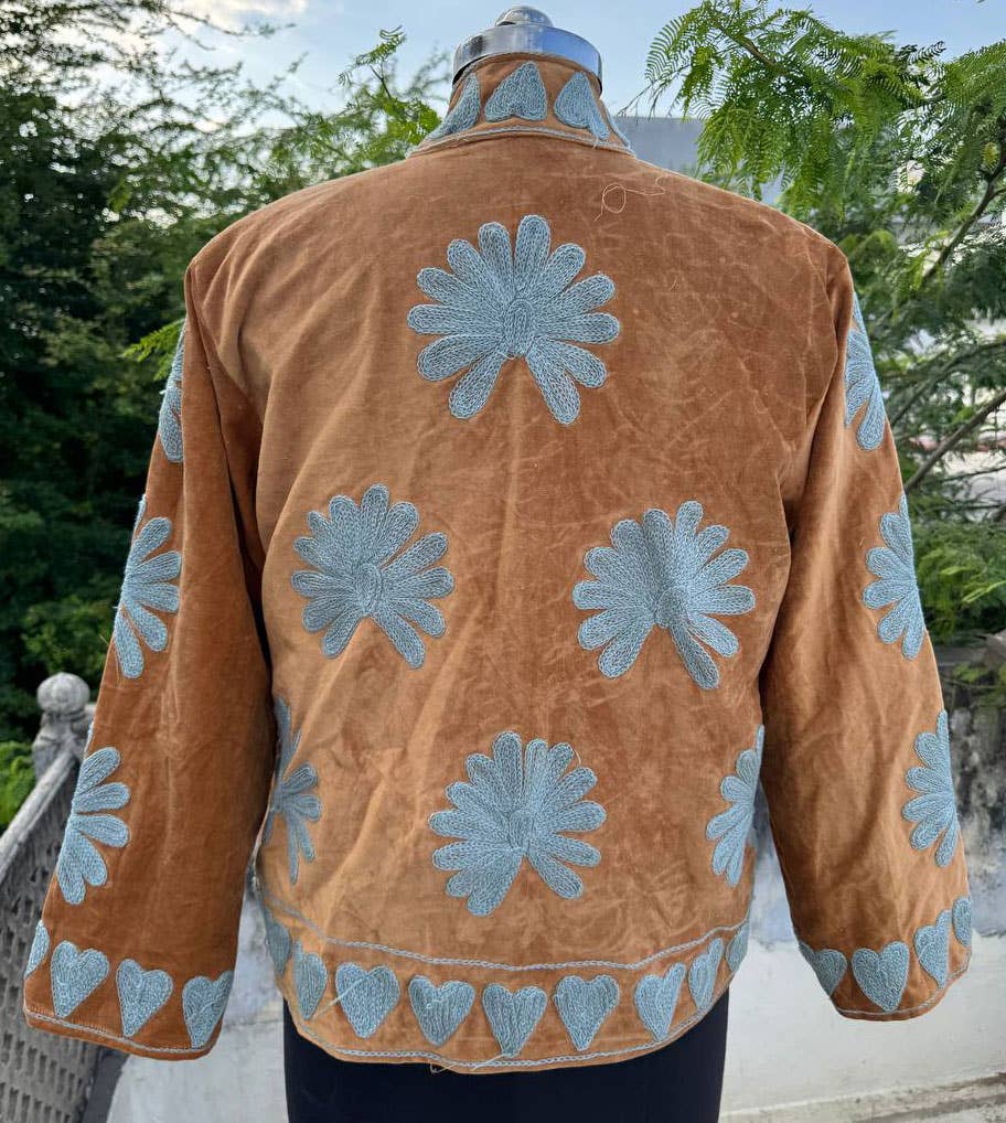 GYPSY STUDIO - Vente Veste – femme - Veste en coton brodée Suzani Manteau en coton Suzani7