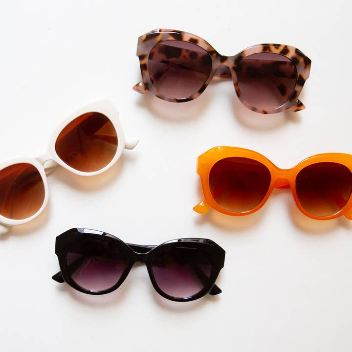 Sunshine Studios - Wholesale Sunglasses - Women's - Donna Sunglasses
