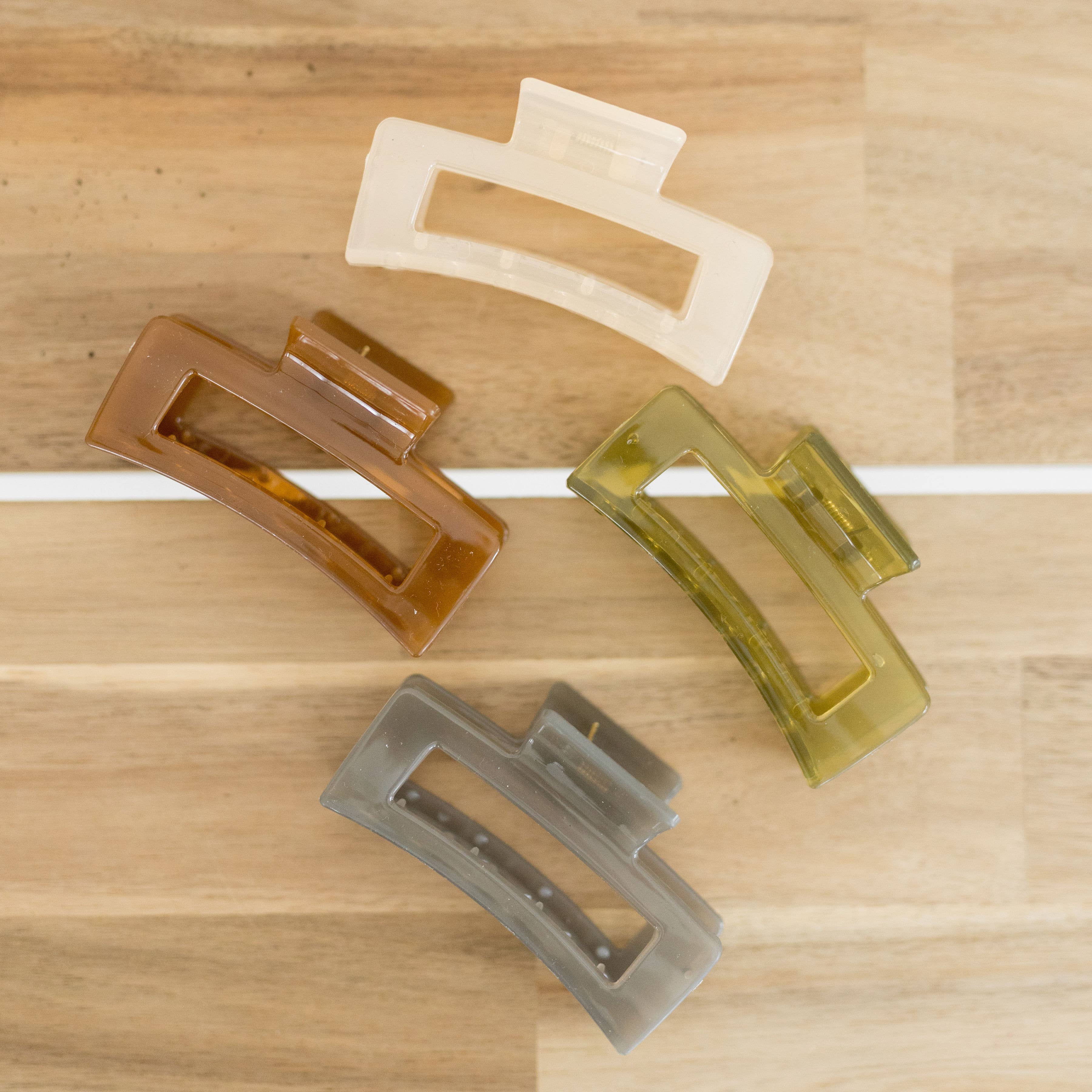 blush & bubbly – wholesale Hair clip – Women’s – Hair Claw Clip, Joshua Tree Collection, Translucent Clip6