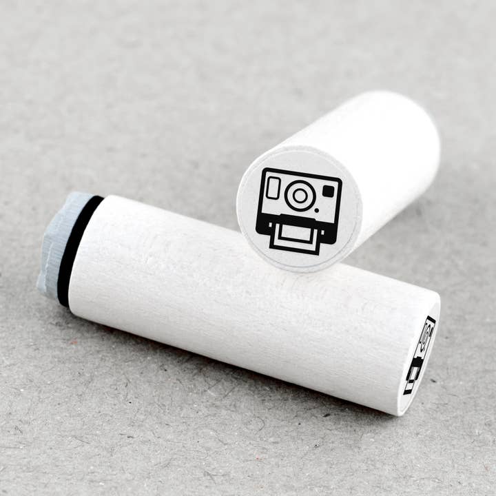 Ministempel instant camera for wholesale by Merry and Bright