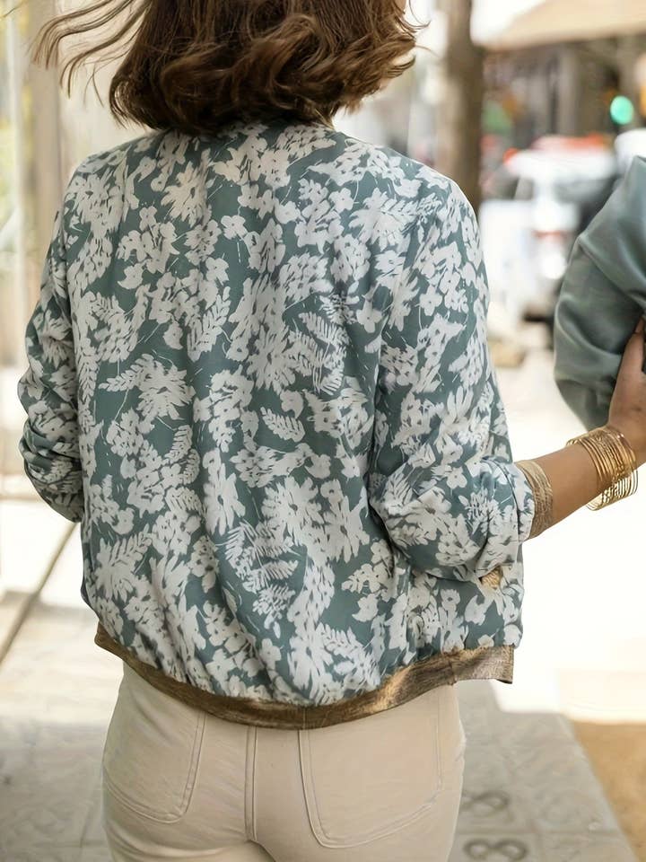 Rosa Clothing - Wholesale Jacket - Women's - Western Floral Print Bomber Jacket with Gold Trim3
