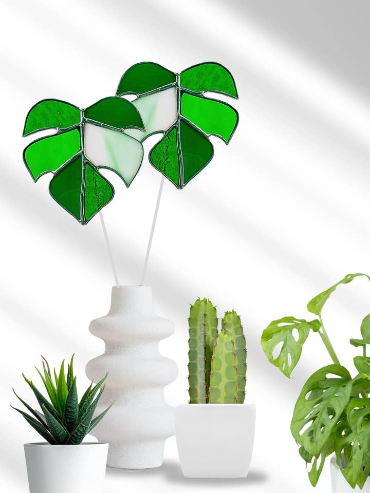 Tallos de Vidrio con Hoja de Monstera | Soportes para Plantas para venta al por mayor de Samara Designs Studio