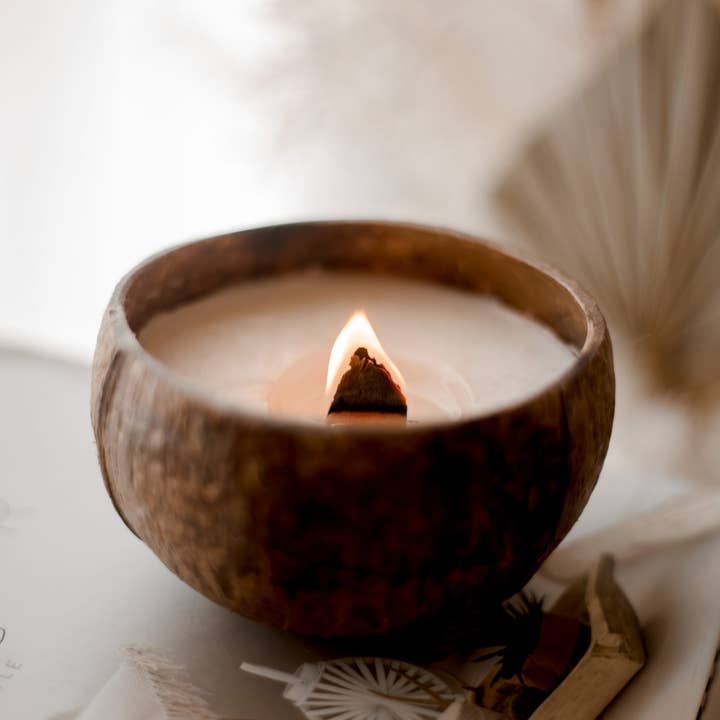 Candela al cocco, Timber Wick, fragranza limone per la vendita all'ingrosso da parte di Q Home Australia