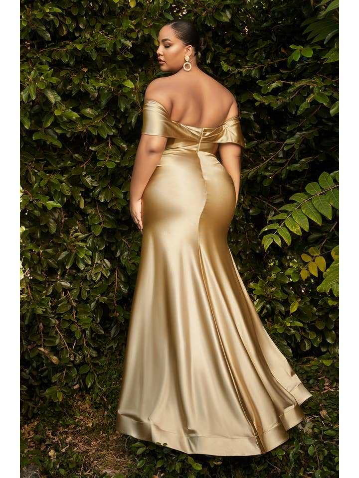 Ladivine by Cinderella Divine - Wholesale Gown - Women's - SATIN STRAPLESS FITTED GOWN3