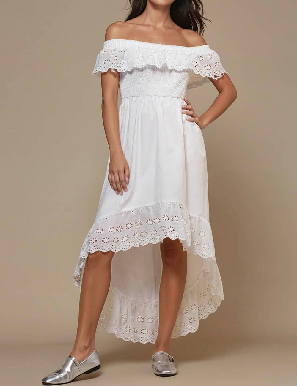 Blanc Robe Midi Épaules Dénudées à Œillets Floraux pour Femmes SKD50298 en vente sur Faire1