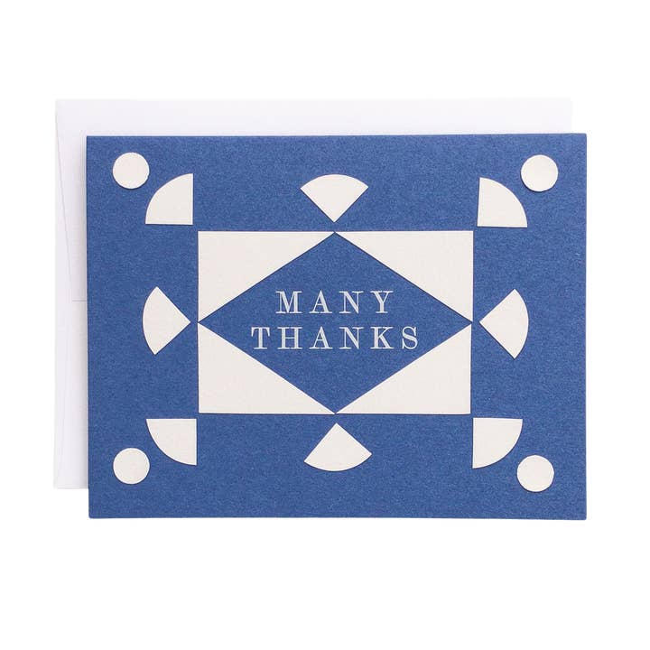 Carte de remerciement Patchwork — Design en papier découpé à la main sur fond bleu pour la vente par Tracy Schifeling Art