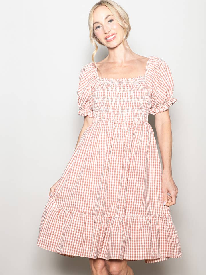 Elloh Collection - Wholesale Dress - Women's - Puff Sleeve Smocked Chest Gingham Dress with Pockets