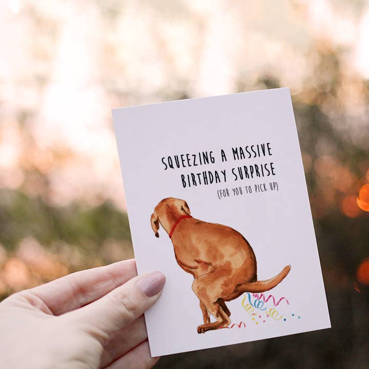 Liyana Studio – Großhandel Geburtstagskarten – Frech Hund Überraschungsgeschenk - Lustige Geburtstagskarte