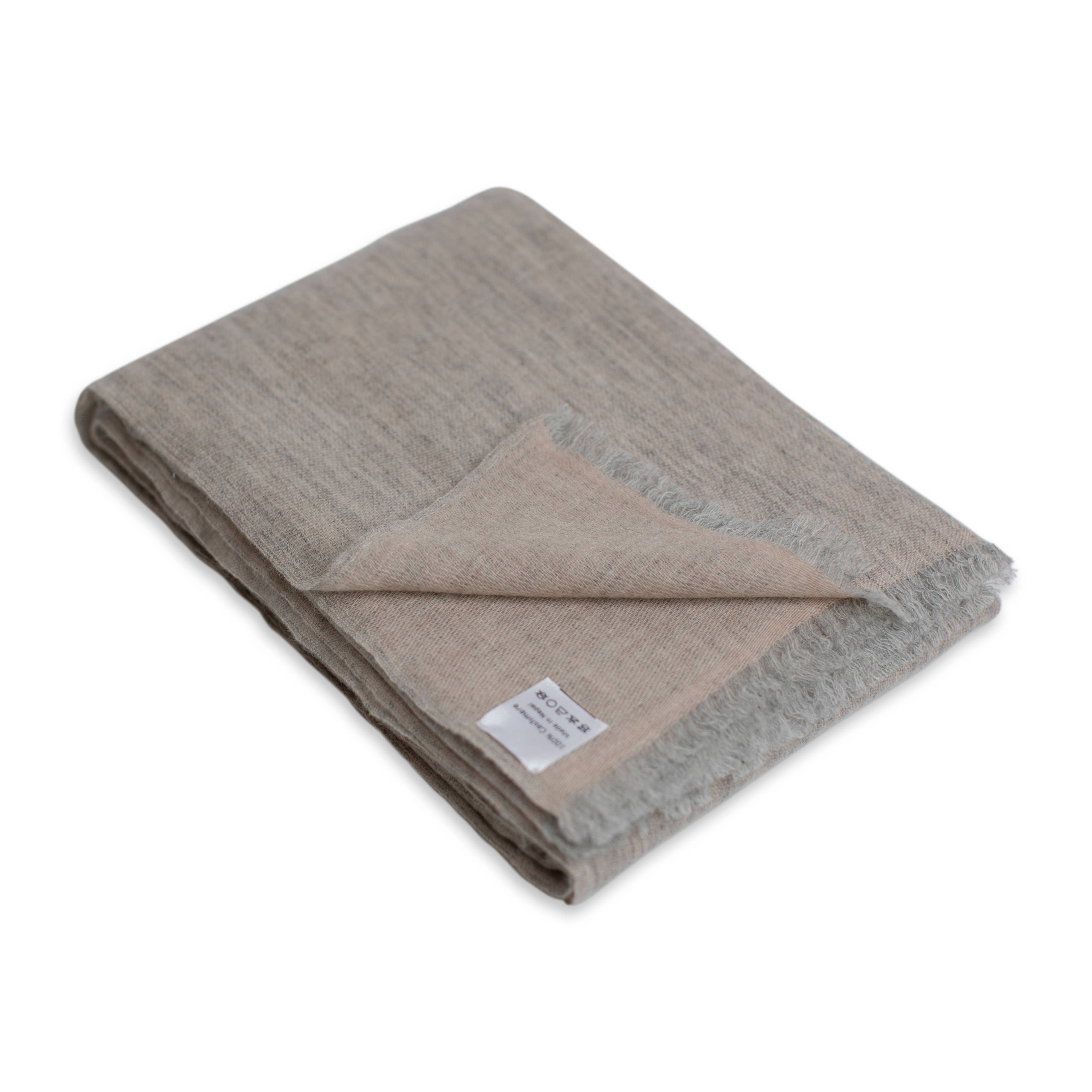 ART HIMALAYAN TRADING LTD - Wholesale Scarf - Unisex - High Quality cashmere fashionable winter scarves 80"X28"0