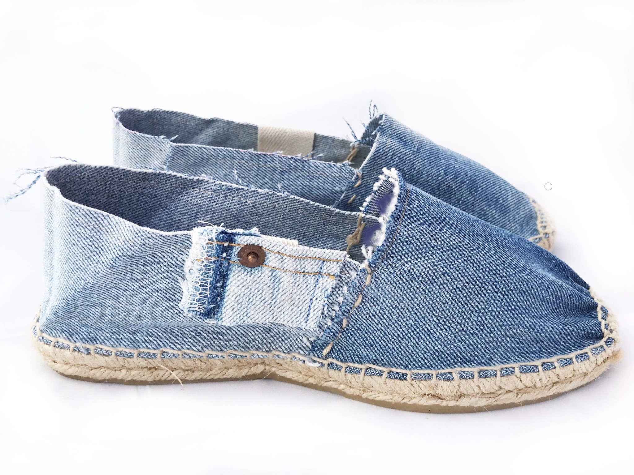Le Fanghe - Wholesale Flats - Women's - RIVETED - handmade unisex espadrilles in vintage Levi's1