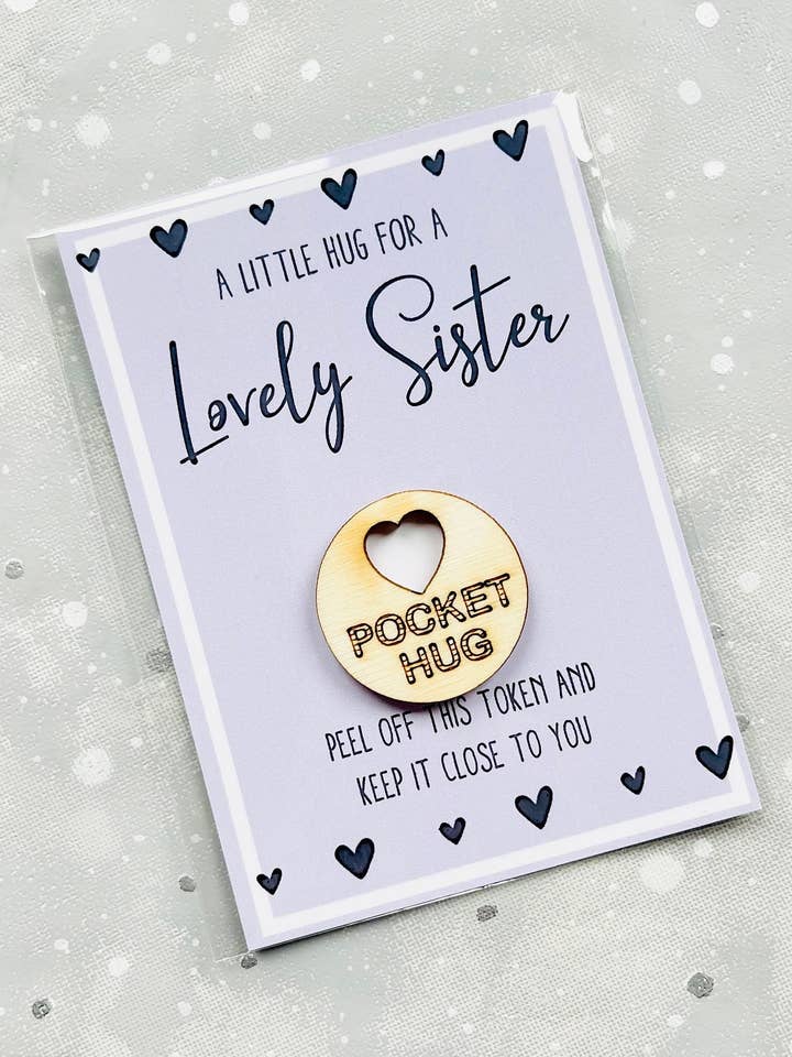 Jeton Sister Pocket Hug - Cadeau spécial pour un câlin pour la vente par The Gift Club