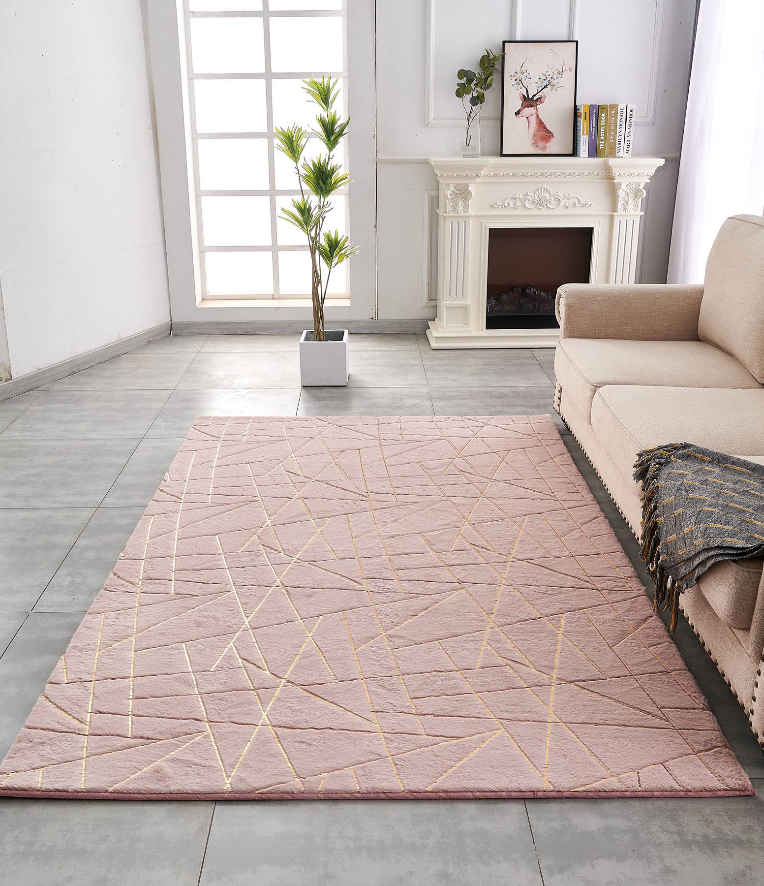 Amazing Rugs – Großhandel Teppichvorleger – Lily Dust Rosafarbener geometrischer goldvergoldeter Chinchilla-Teppich aus Kunstpelz4